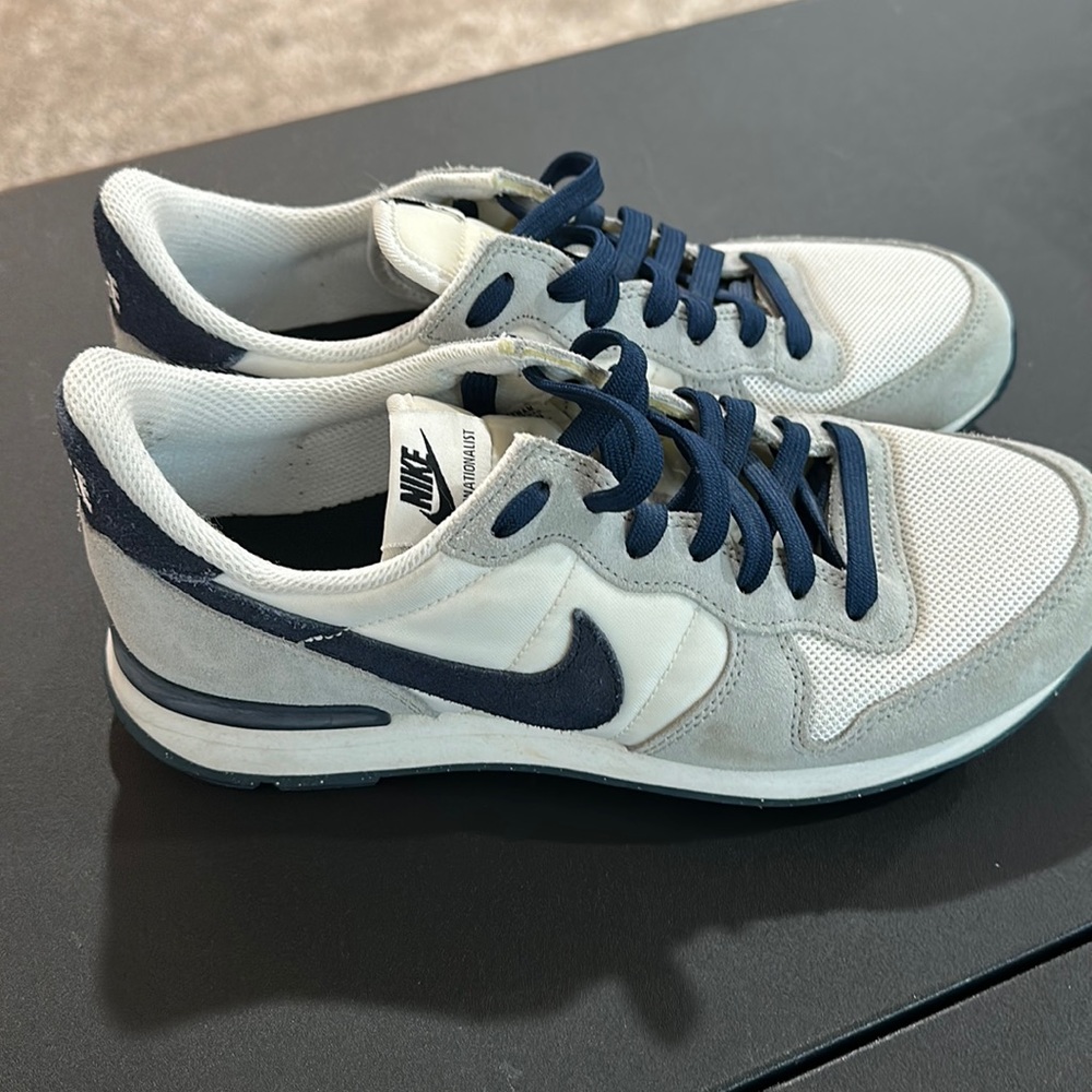 Nike women’s shoes custom